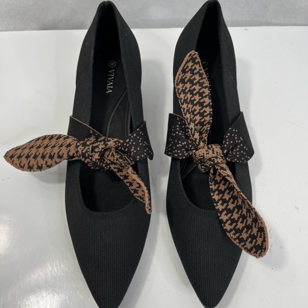 VIVA Women's Black and Brown Flats